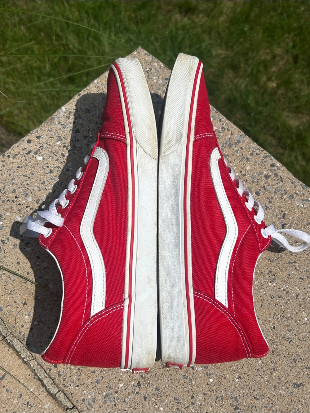 Vans Red Canvas Low-Top Sneakers - Picture 5 of 6